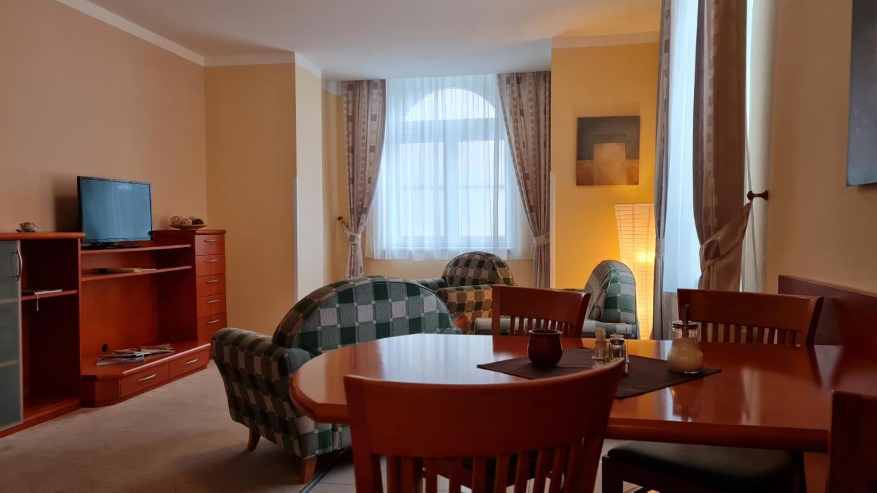 Hotel La Passionaria Mariánské Lázně Exteriör bild