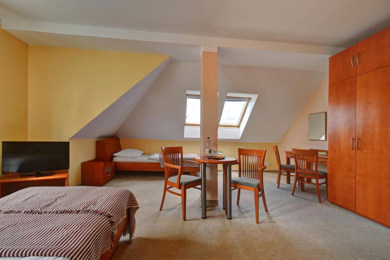 Hotel La Passionaria Mariánské Lázně Exteriör bild