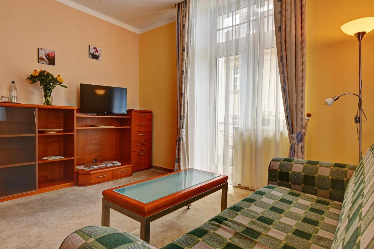 Hotel La Passionaria Mariánské Lázně Exteriör bild
