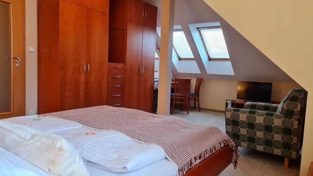 Hotel La Passionaria Mariánské Lázně Exteriör bild