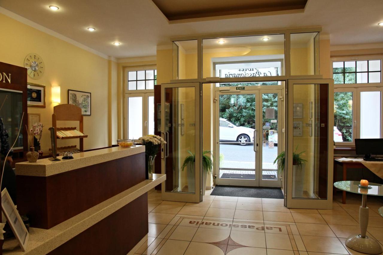 Hotel La Passionaria Mariánské Lázně Exteriör bild