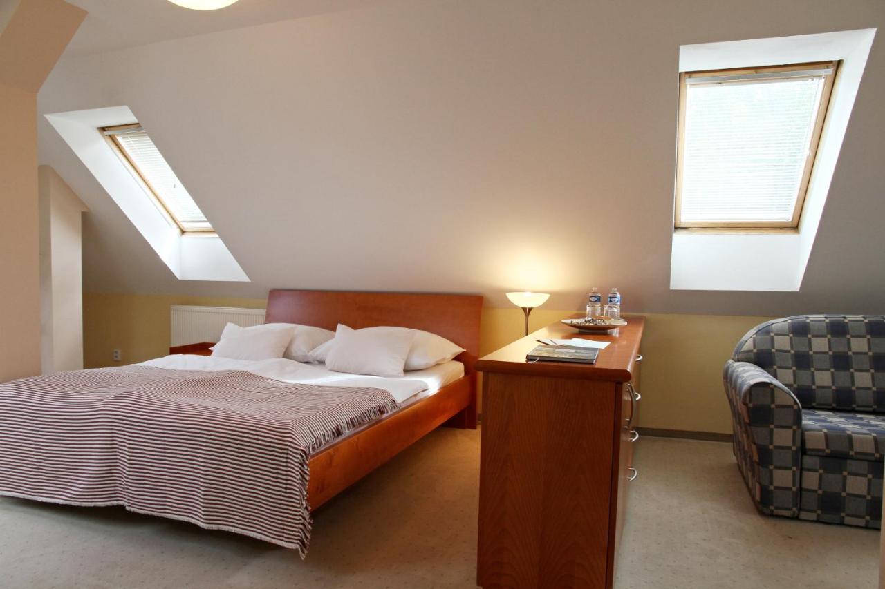 Hotel La Passionaria Mariánské Lázně Exteriör bild